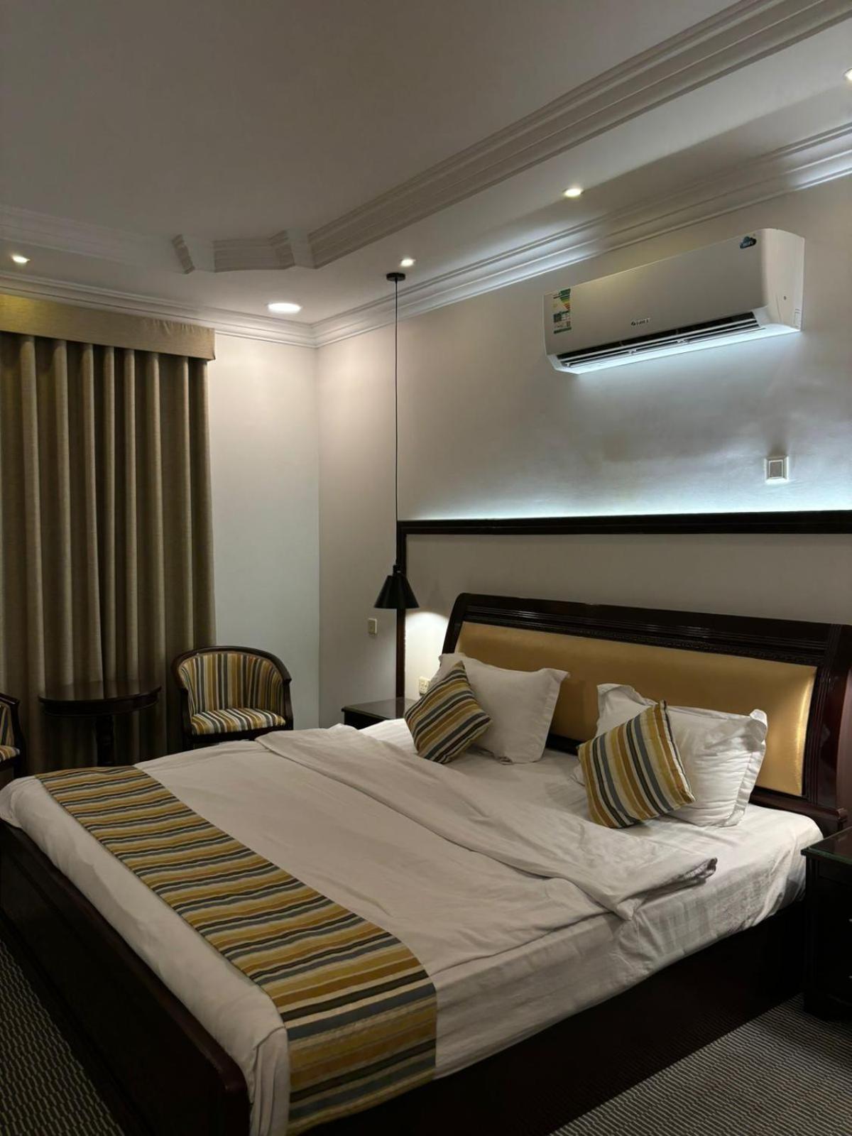 Al Mokhmalia Serviced Apartments Medina Buitenkant foto
